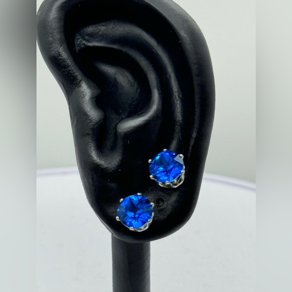 London Blue 8mm Crystal Stud Earrings Made with Swarovski Crystals - Picture 2 of 8